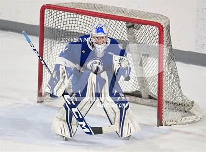 Thumbnail 1 in Darien @ Warde/Ludlowe photogallery.