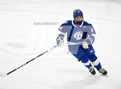 Thumbnail 1 in Darien @ Warde/Ludlowe photogallery.
