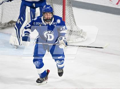 Thumbnail 2 in Darien @ Warde/Ludlowe photogallery.