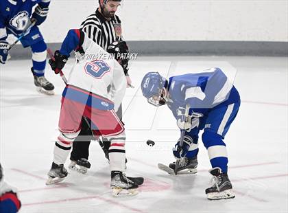 Thumbnail 1 in Darien @ Warde/Ludlowe photogallery.