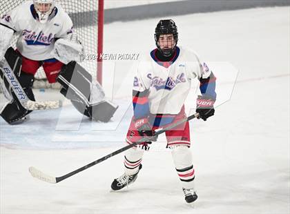 Thumbnail 3 in Darien @ Warde/Ludlowe photogallery.