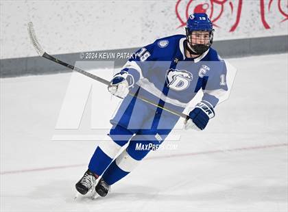 Thumbnail 2 in Darien @ Warde/Ludlowe photogallery.