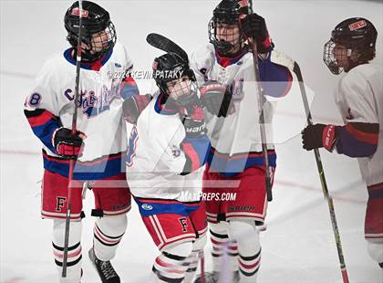 Thumbnail 2 in Darien @ Warde/Ludlowe photogallery.