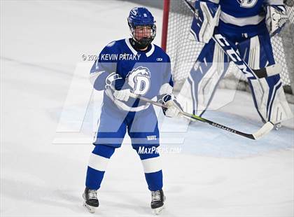 Thumbnail 2 in Darien @ Warde/Ludlowe photogallery.
