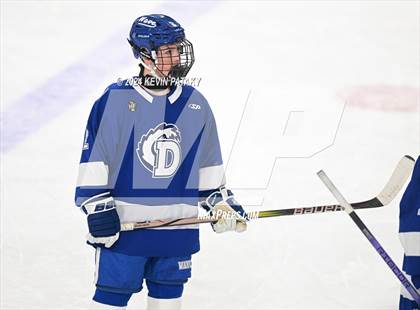 Thumbnail 2 in Darien @ Warde/Ludlowe photogallery.