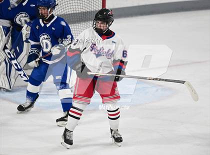 Thumbnail 3 in Darien @ Warde/Ludlowe photogallery.