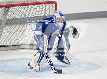 Thumbnail 3 in Darien @ Warde/Ludlowe photogallery.