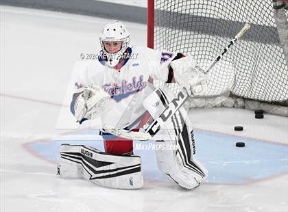 Thumbnail 2 in Darien @ Warde/Ludlowe photogallery.