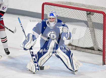 Thumbnail 2 in Darien @ Warde/Ludlowe photogallery.