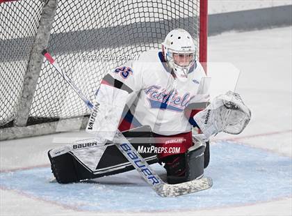 Thumbnail 1 in Darien @ Warde/Ludlowe photogallery.