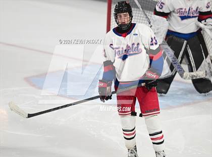 Thumbnail 2 in Darien @ Warde/Ludlowe photogallery.