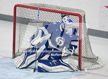 Thumbnail 1 in Darien @ Warde/Ludlowe photogallery.