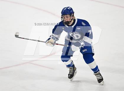 Thumbnail 3 in Darien @ Warde/Ludlowe photogallery.