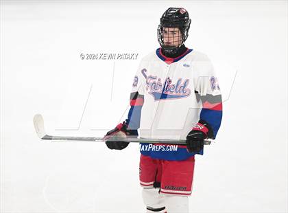 Thumbnail 2 in Darien @ Warde/Ludlowe photogallery.