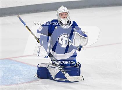 Thumbnail 3 in Darien @ Warde/Ludlowe photogallery.