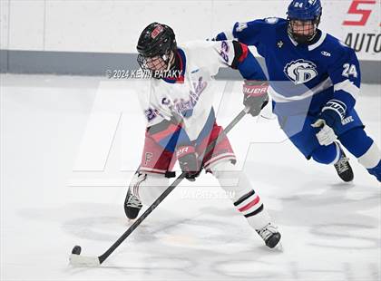 Thumbnail 3 in Darien @ Warde/Ludlowe photogallery.