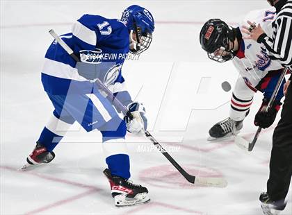Thumbnail 3 in Darien @ Warde/Ludlowe photogallery.