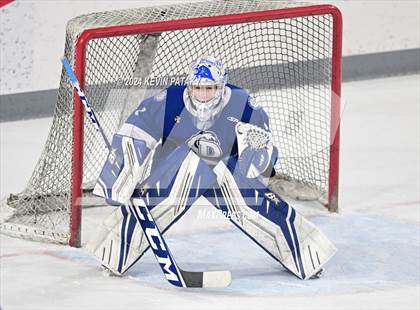 Thumbnail 1 in Darien @ Warde/Ludlowe photogallery.