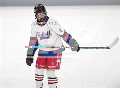 Thumbnail 3 in Darien @ Warde/Ludlowe photogallery.