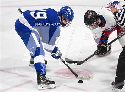 Thumbnail 2 in Darien @ Warde/Ludlowe photogallery.