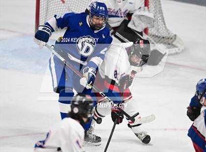 Thumbnail 2 in Darien @ Warde/Ludlowe photogallery.