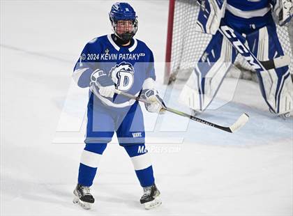 Thumbnail 1 in Darien @ Warde/Ludlowe photogallery.