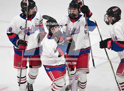 Thumbnail 3 in Darien @ Warde/Ludlowe photogallery.