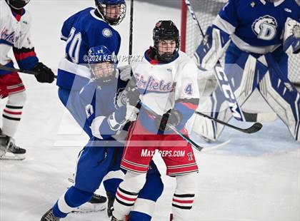 Thumbnail 2 in Darien @ Warde/Ludlowe photogallery.