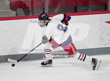 Thumbnail 1 in Darien @ Warde/Ludlowe photogallery.