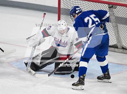 Thumbnail 1 in Darien @ Warde/Ludlowe photogallery.