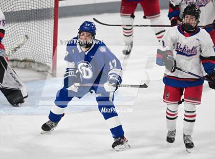Thumbnail 1 in Darien @ Warde/Ludlowe photogallery.