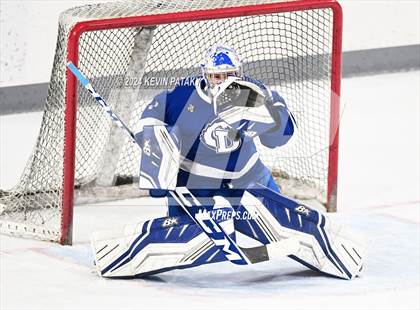 Thumbnail 2 in Darien @ Warde/Ludlowe photogallery.