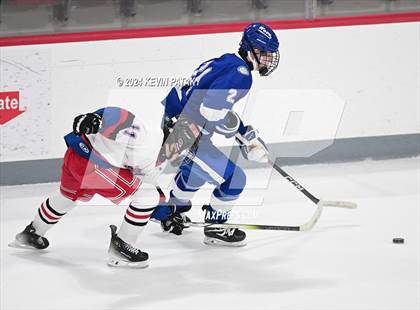 Thumbnail 1 in Darien @ Warde/Ludlowe photogallery.