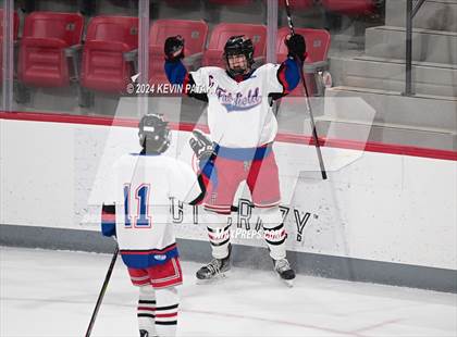 Thumbnail 1 in Darien @ Warde/Ludlowe photogallery.
