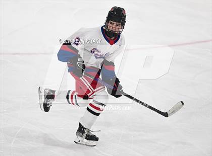 Thumbnail 3 in Darien @ Warde/Ludlowe photogallery.