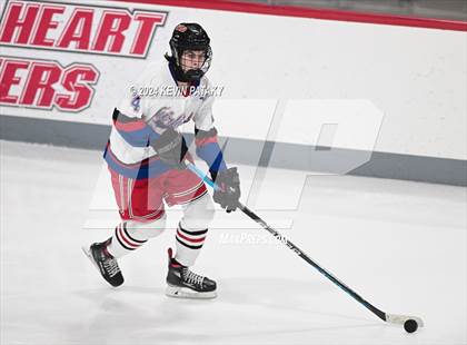 Thumbnail 1 in Darien @ Warde/Ludlowe photogallery.