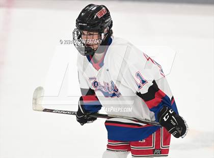Thumbnail 3 in Darien @ Warde/Ludlowe photogallery.