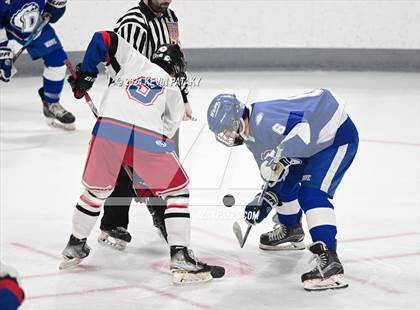 Thumbnail 2 in Darien @ Warde/Ludlowe photogallery.