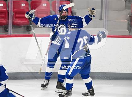 Thumbnail 2 in Darien @ Warde/Ludlowe photogallery.