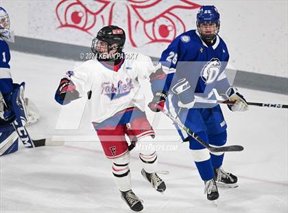 Thumbnail 2 in Darien @ Warde/Ludlowe photogallery.
