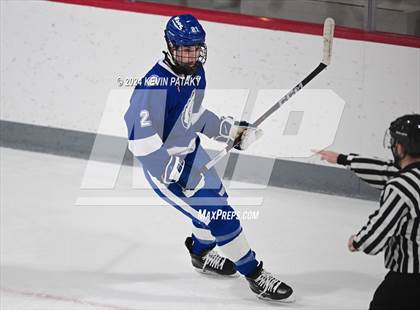 Thumbnail 3 in Darien @ Warde/Ludlowe photogallery.