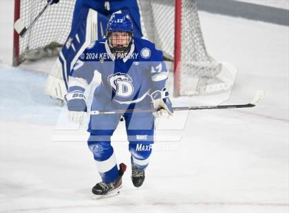 Thumbnail 2 in Darien @ Warde/Ludlowe photogallery.