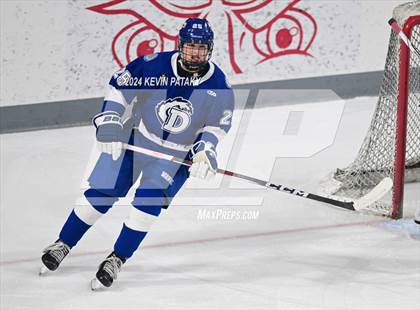 Thumbnail 3 in Darien @ Warde/Ludlowe photogallery.