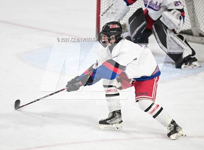 Thumbnail 2 in Darien @ Warde/Ludlowe photogallery.