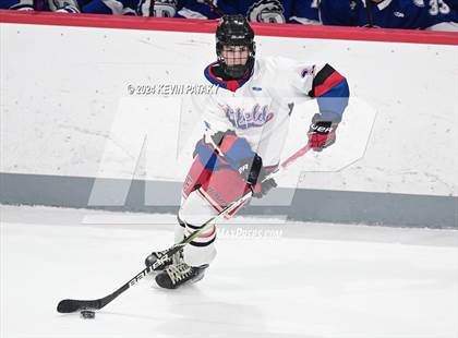 Thumbnail 1 in Darien @ Warde/Ludlowe photogallery.