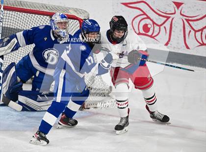 Thumbnail 3 in Darien @ Warde/Ludlowe photogallery.