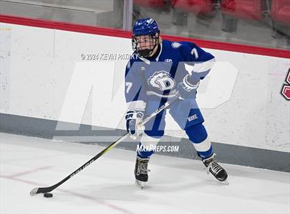Thumbnail 3 in Darien @ Warde/Ludlowe photogallery.