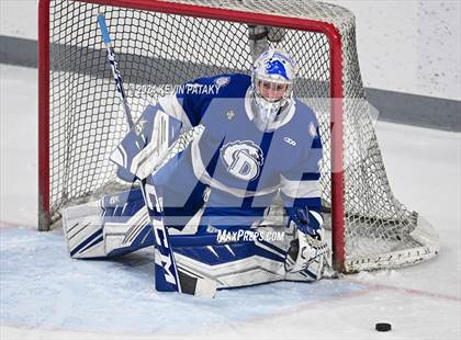 Thumbnail 2 in Darien @ Warde/Ludlowe photogallery.