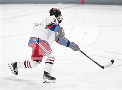 Thumbnail 2 in Darien @ Warde/Ludlowe photogallery.