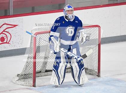 Thumbnail 2 in Darien @ Warde/Ludlowe photogallery.